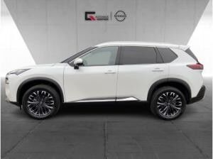 Nissan X-Trail TEKNA 165PS Automatik Winter/HUD/360°/PGD/Navi/Carplay