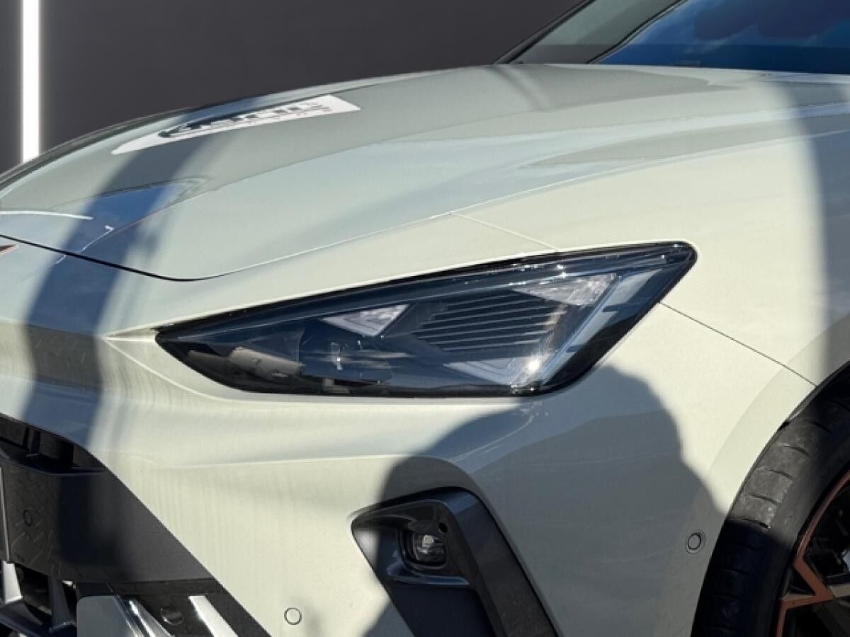 Cupra Leon VZ 2.0 TSI DSG SENNHEISER SHZ NAVI RÜCKFAHRKAMERA KLIMA