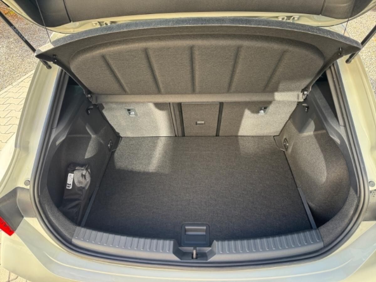 Cupra Leon VZ 2.0 TSI DSG SENNHEISER SHZ NAVI RÜCKFAHRKAMERA KLIMA