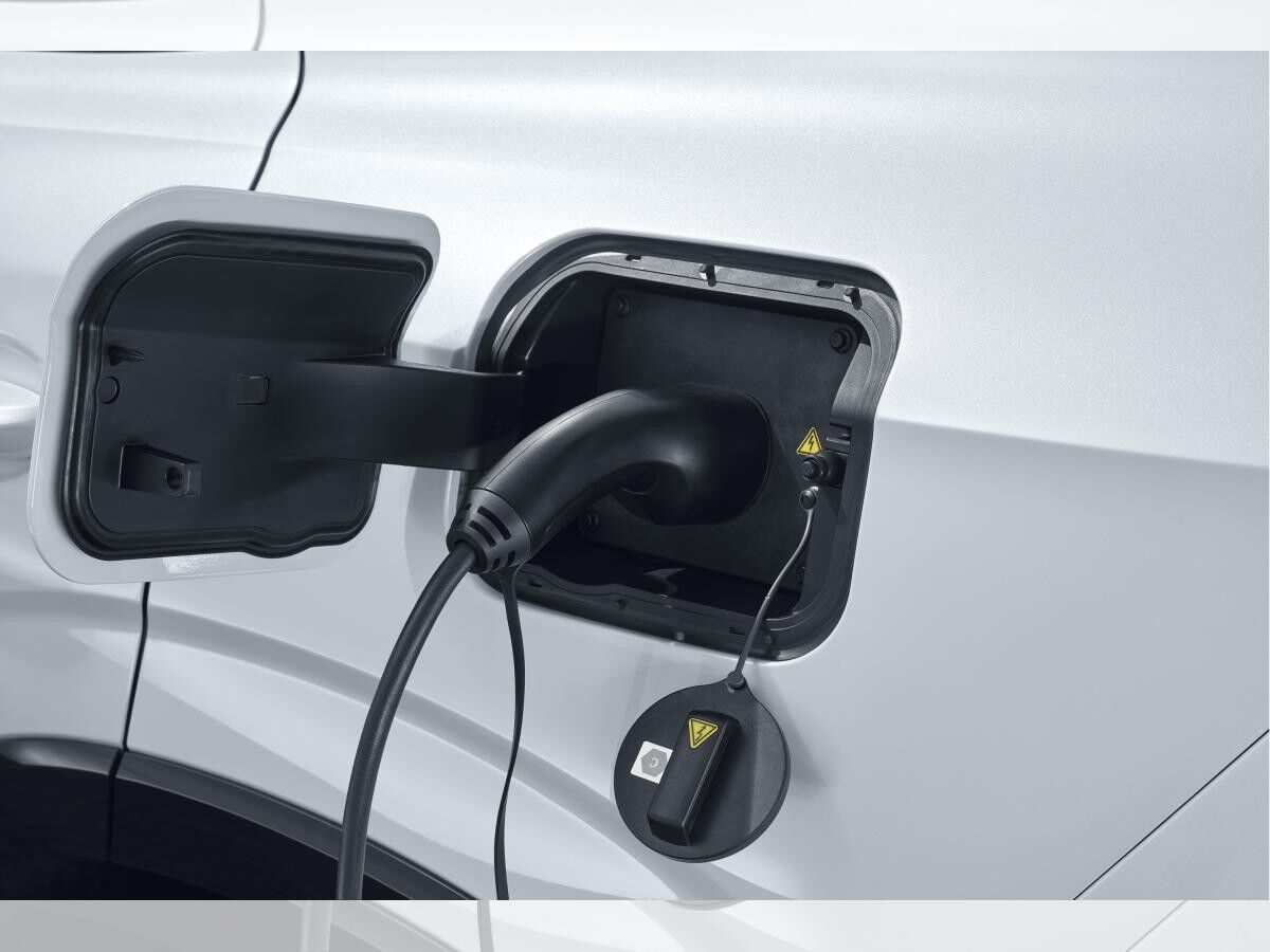 MG HS Plug-In Hybrid Luxury *360*100km rein Elektrisch!