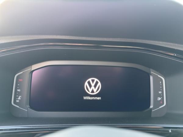 Volkswagen T-Roc Style 2.0TDI DSG AHK,SPORT,BUSINESS,BLACK,IQ