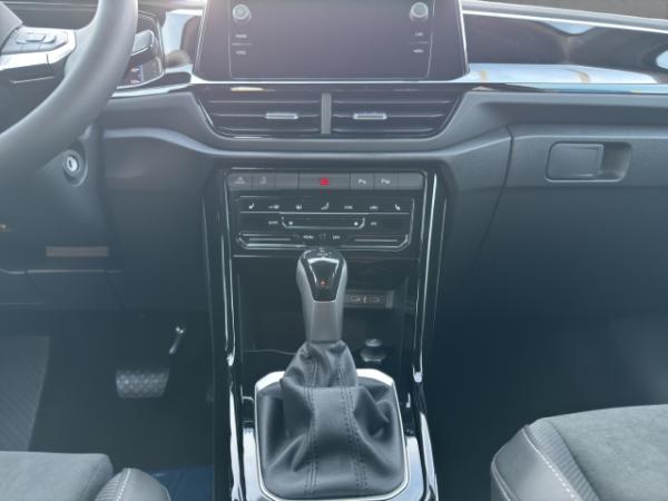 Volkswagen T-Roc Style 2.0TDI DSG AHK,SPORT,BUSINESS,BLACK,IQ