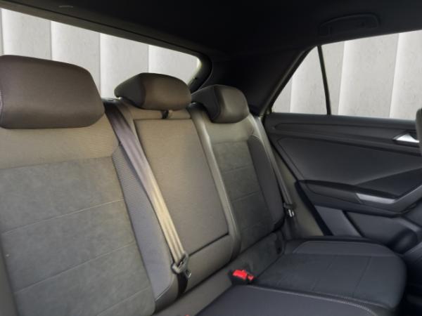 Volkswagen T-Roc Style 2.0TDI DSG AHK,SPORT,BUSINESS,BLACK,IQ