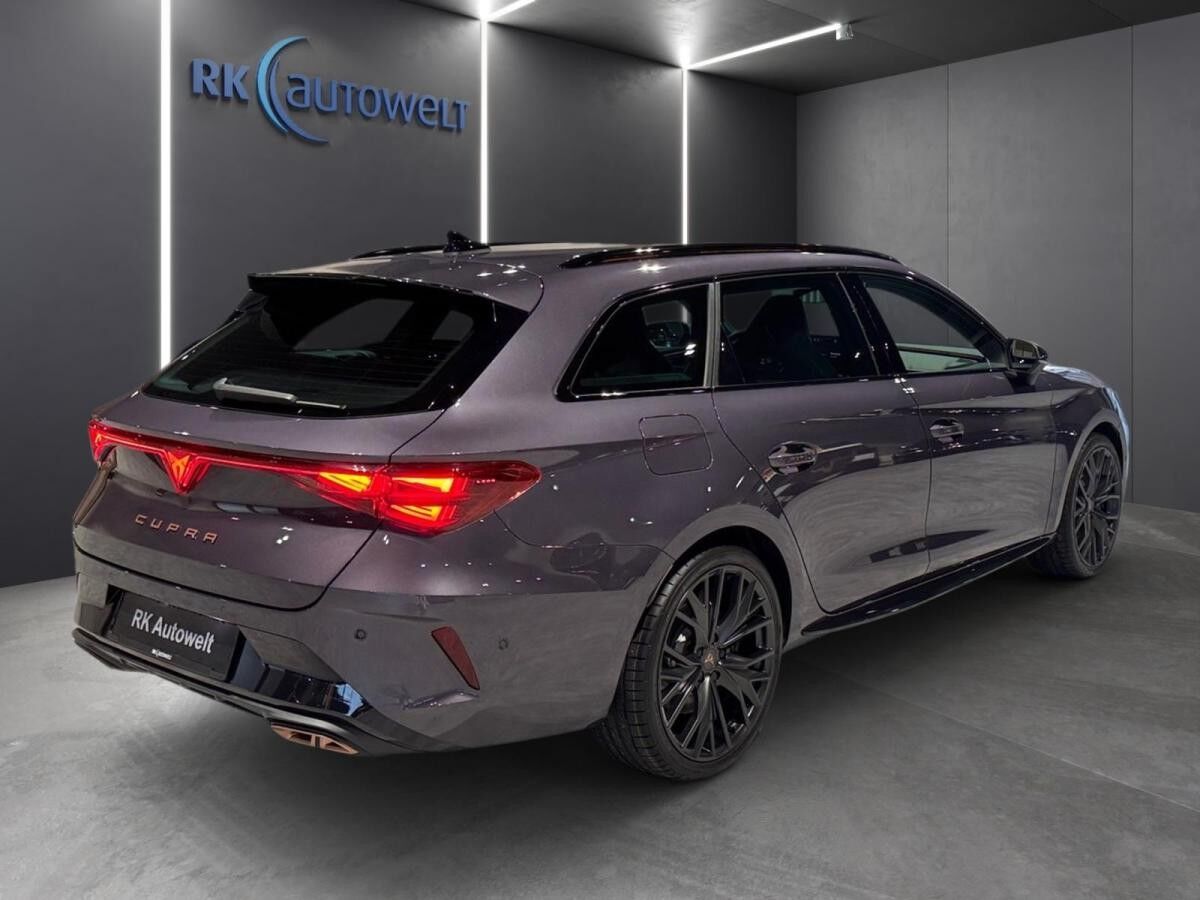 Cupra Leon Sportstourer VZ Black Ed. 1.5 e-Hybrid *AHK*Sennheiser*Intelligent*Leder*