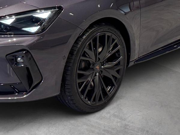Cupra Leon Sportstourer VZ Black Ed. 1.5 e-Hybrid *AHK*Sennheiser*Intelligent*Leder*