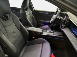 Volkswagen Passat Variant 2.0 TDI 4M R-Line AHK Matrix LM 19" ACC