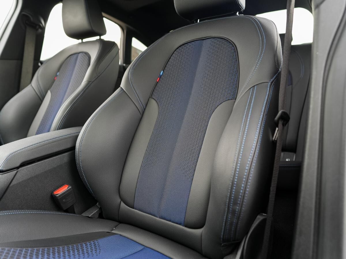 BMW 218 Gran Coupe M-Sport * MEHRERE FARBEN SOFORT VERFÜGBAR*