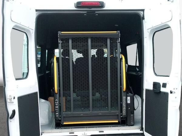 Fiat Ducato e-Ducato L3H2*BEHINDERTENAUSBAU!!!*SOFORT!!!