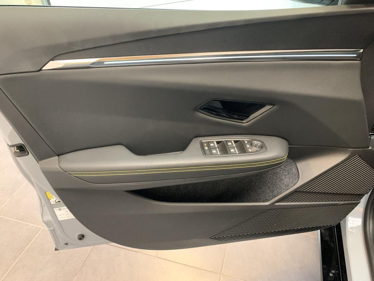 Renault Megane E-Tech 🖤Black Friday Countdown🖤 Techno 220 Comfort Range