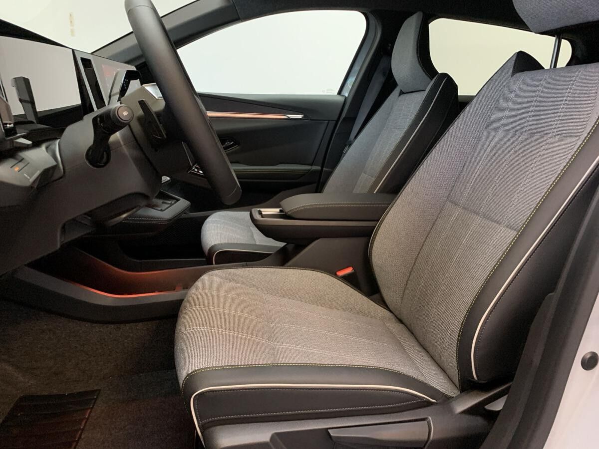 Renault Megane E-Tech 🖤Black Friday Countdown🖤 Techno 220 Comfort Range