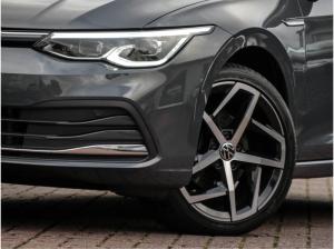 Volkswagen Golf VIII 2.0 TDI Style DSG ACC AHK LED RÜCKKAMERA NAVI DAB