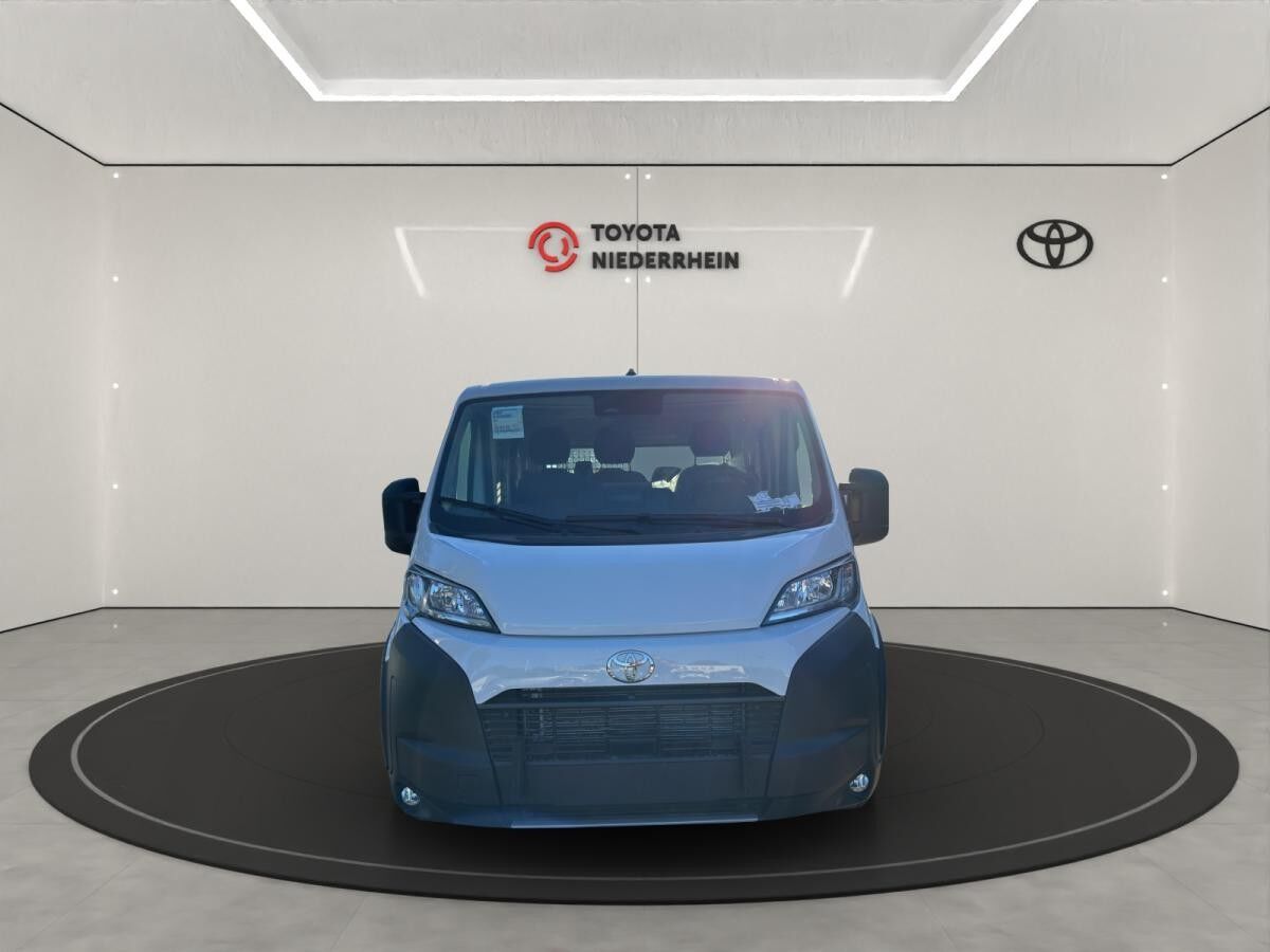 Toyota Proace Max Pritsche Doppelkabine Work L3 35H AUTOMATIK