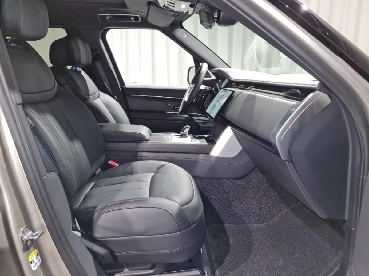 Land Rover Range Rover D350 Autobiography