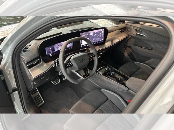 Audi Q3 TFSI quattro S tronic Digitales Cockpit