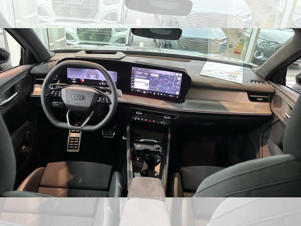 Audi Q3 TFSI quattro S tronic Digitales Cockpit