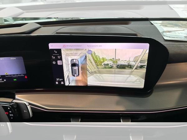 Audi Q3 TFSI quattro S tronic Digitales Cockpit