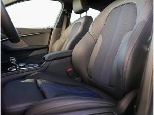 BMW M235 xDrive Gran Coupe ACC aLED Travel HuD H&K