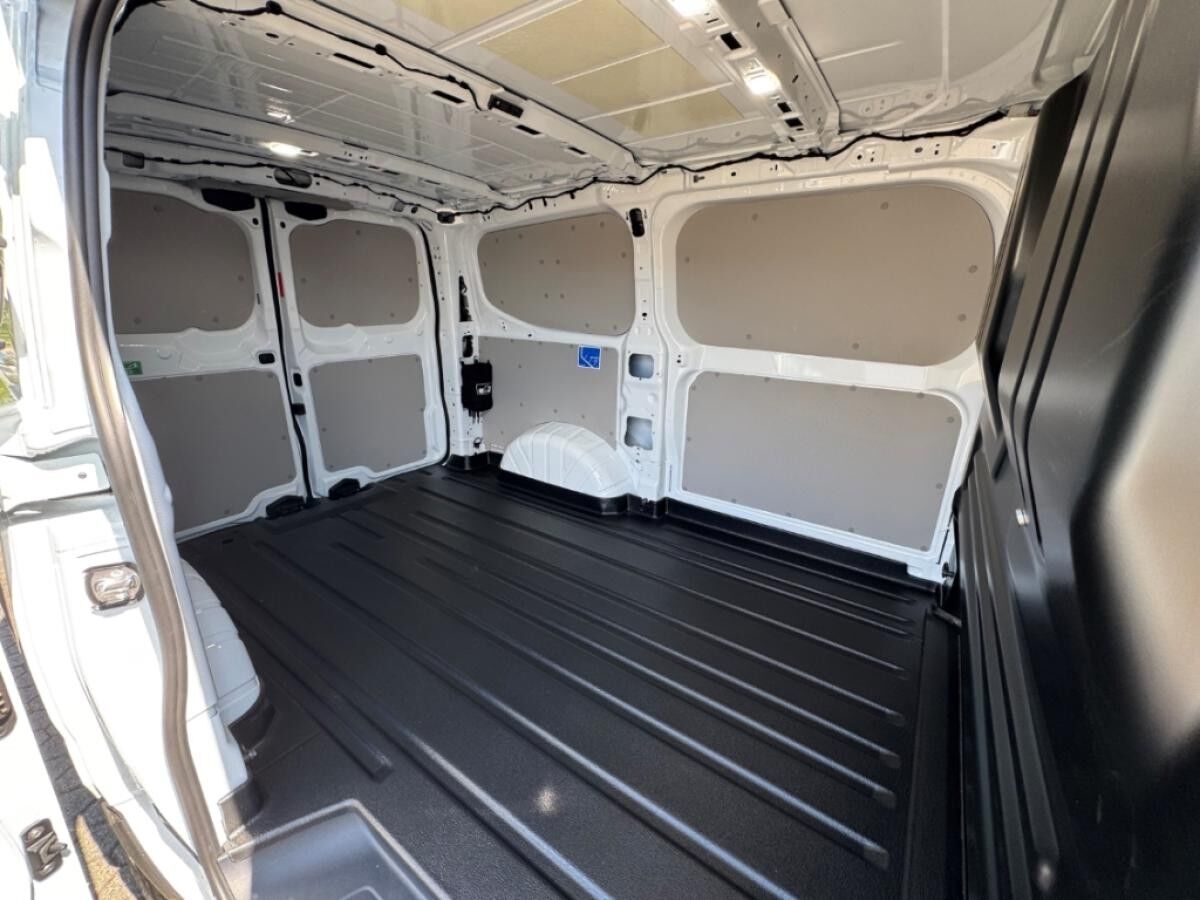 Ford Transit Custom Kasten L1 | Sofort Verfügbar | Trend+Rückfahrkamera+Klimaautomatik+Tempomat+LED-Scheinwerfe
