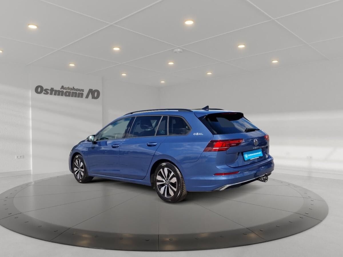 Volkswagen Golf VIII Variant 1.5 eTSI W Goal 360 ACC AUT