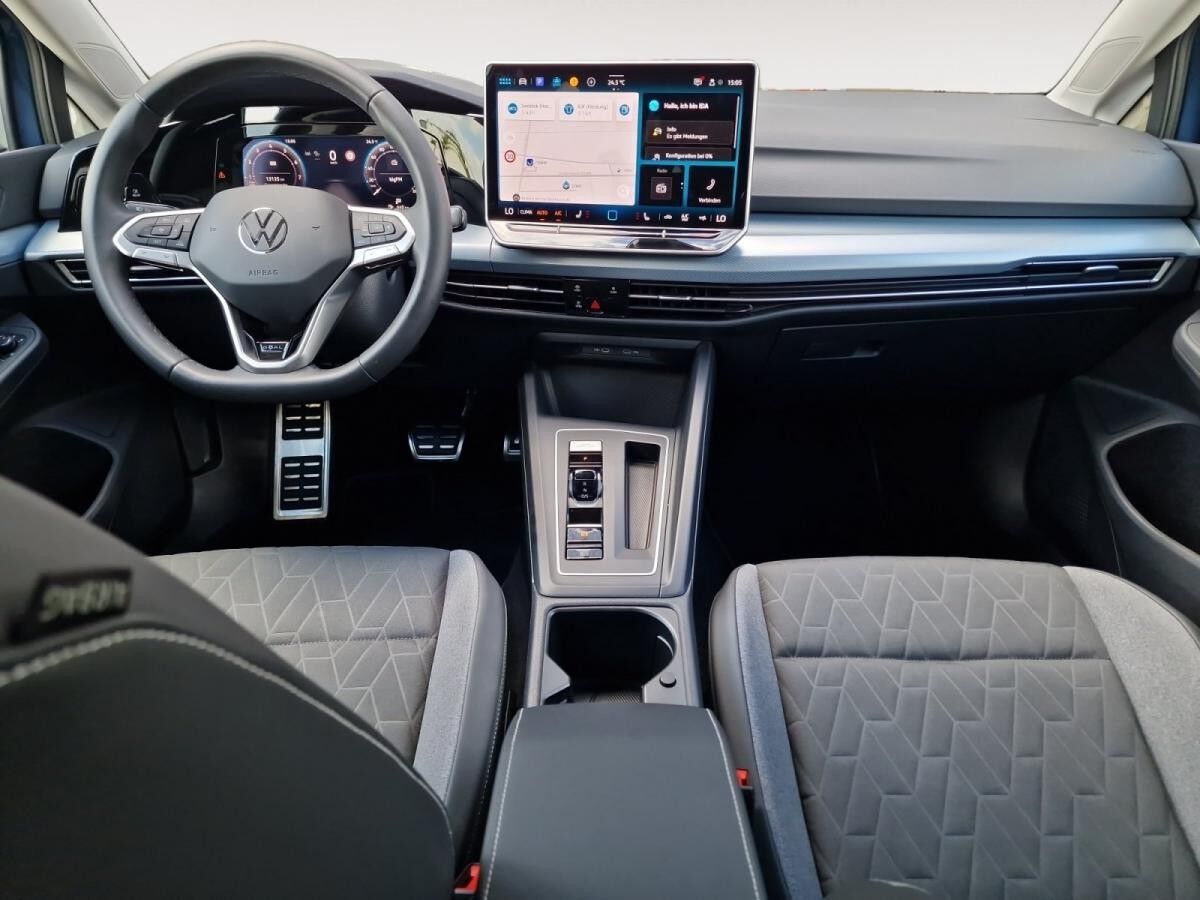 Volkswagen Golf VIII Variant 1.5 eTSI W Goal 360 ACC AUT