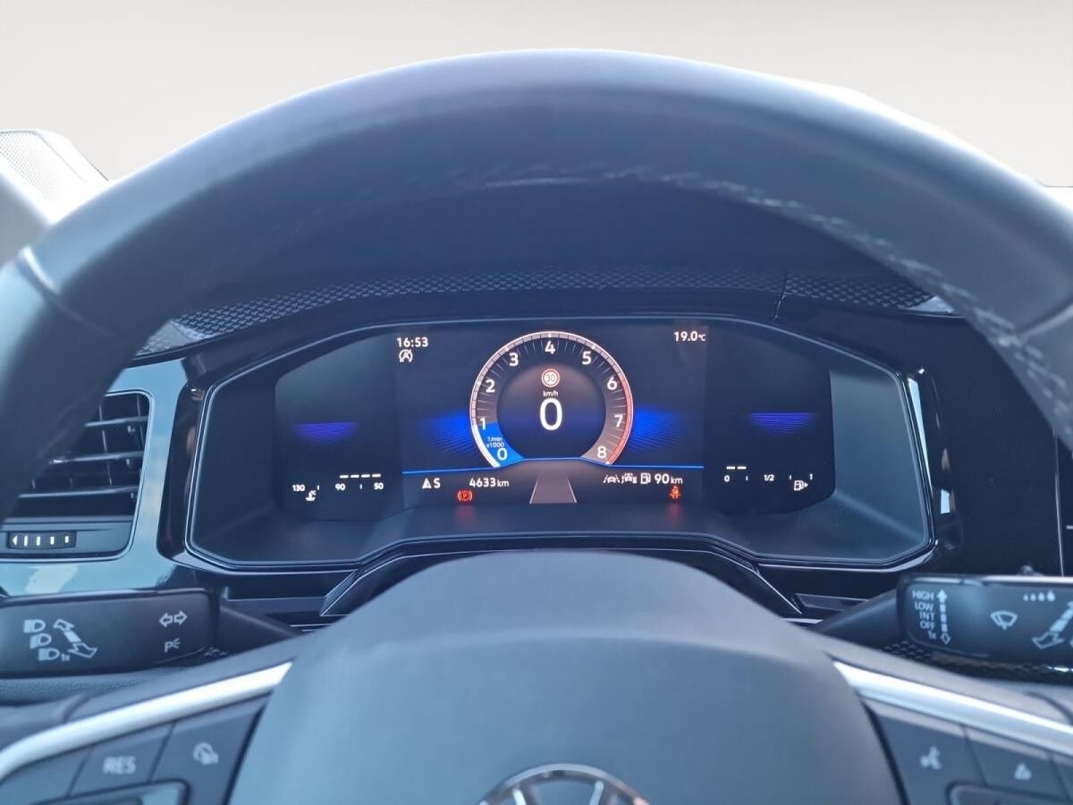 Volkswagen Taigo 1.0 TSI Life 2xKlima Kam. KlimaA LED Navi