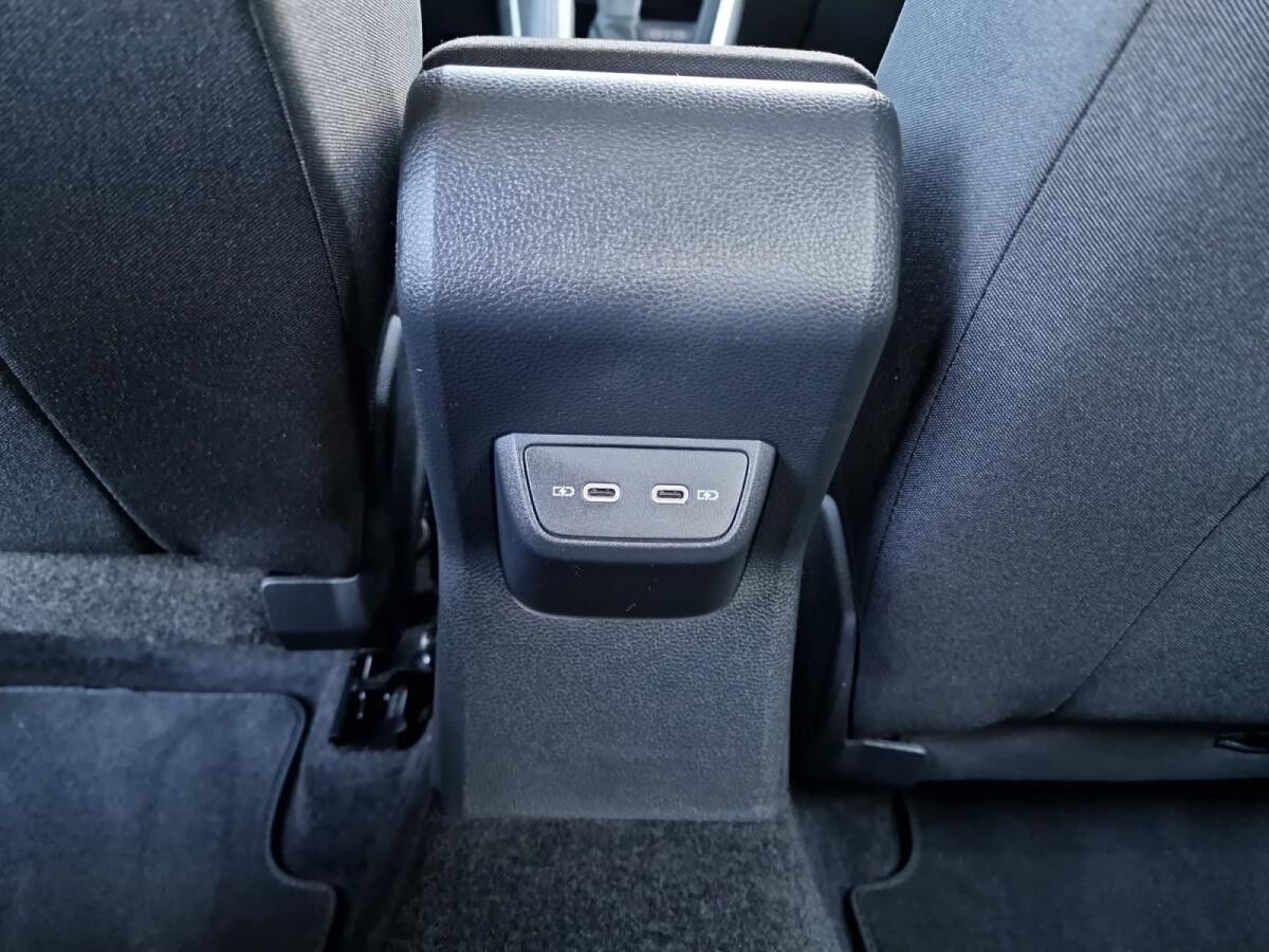 Volkswagen Taigo 1.0 TSI Life 2xKlima Kam. KlimaA LED Navi