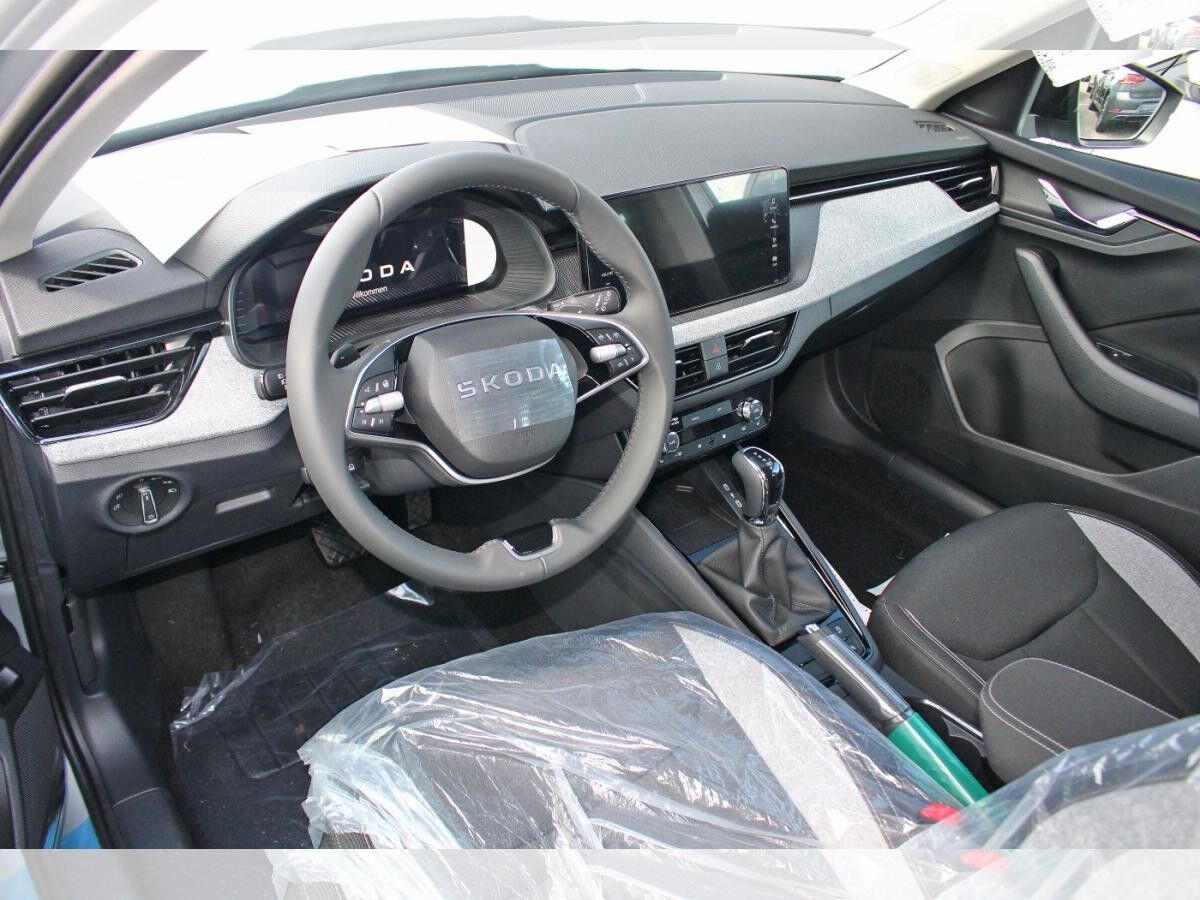 Skoda Kamiq 1.0 TSI Tour AHK|RCam|WSSHz|LenkHz|MATRX