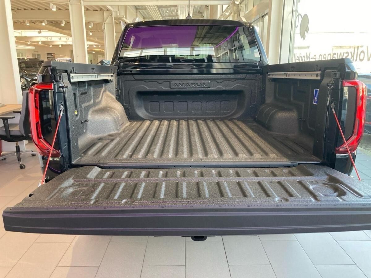 Volkswagen Amarok Style DC 3.0 TDI 4M Aut. AHK,NAV,KAM,ACC