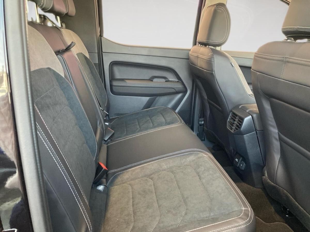 Volkswagen Amarok Style DC 3.0 TDI 4M Aut. AHK,NAV,KAM,ACC