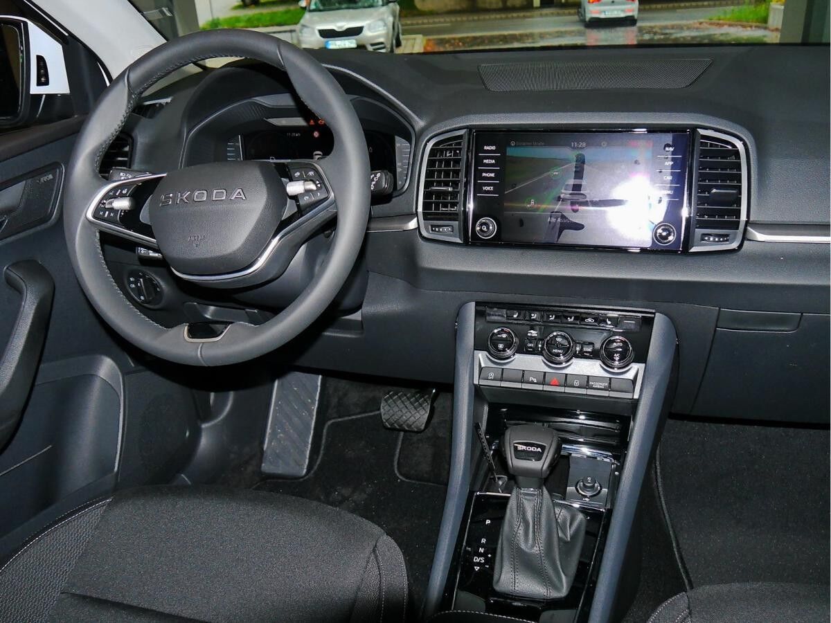 Skoda Karoq "Selection" 1.5TSI 150PS DSG *SOFORT VERFÜGBAR*