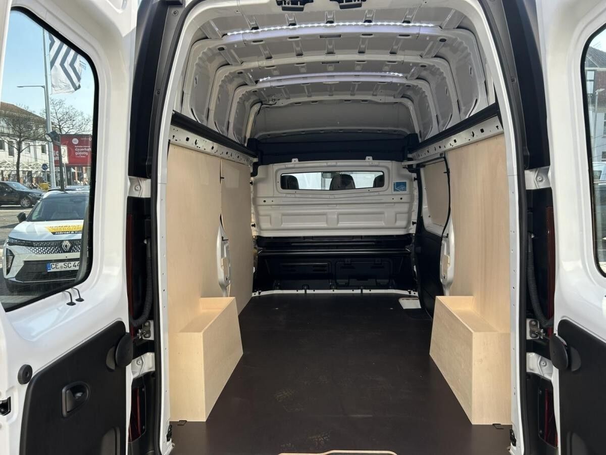 Renault Trafic Kasten L2H2 Komfort 3,0t Blue dCi 150