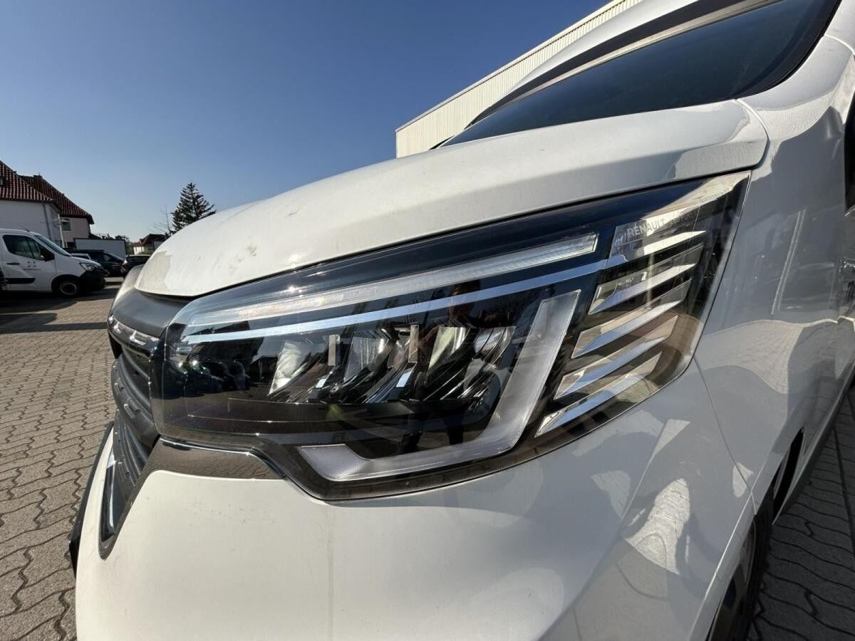 Renault Trafic Kasten L2H2 Komfort 3,0t Blue dCi 150