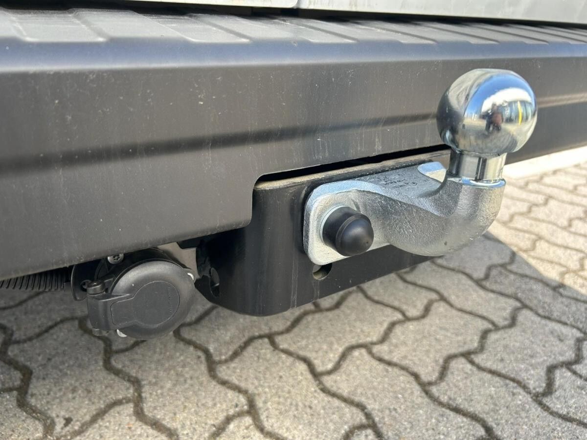 Renault Trafic Kasten L2H2 Komfort 3,0t Blue dCi 150