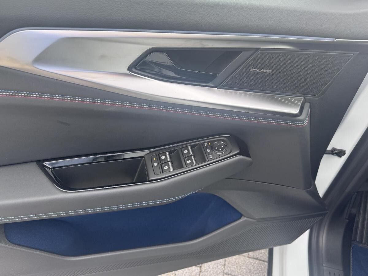 Renault Rafale Atelier Alpine E-Tech Plug-in Hybrid 300