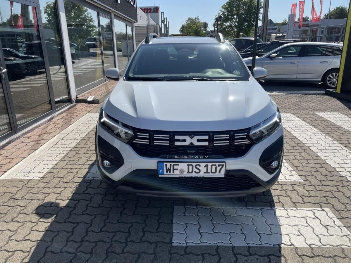 Dacia Sandero Stepway Expression TCe 90 +Einparkhilfe+