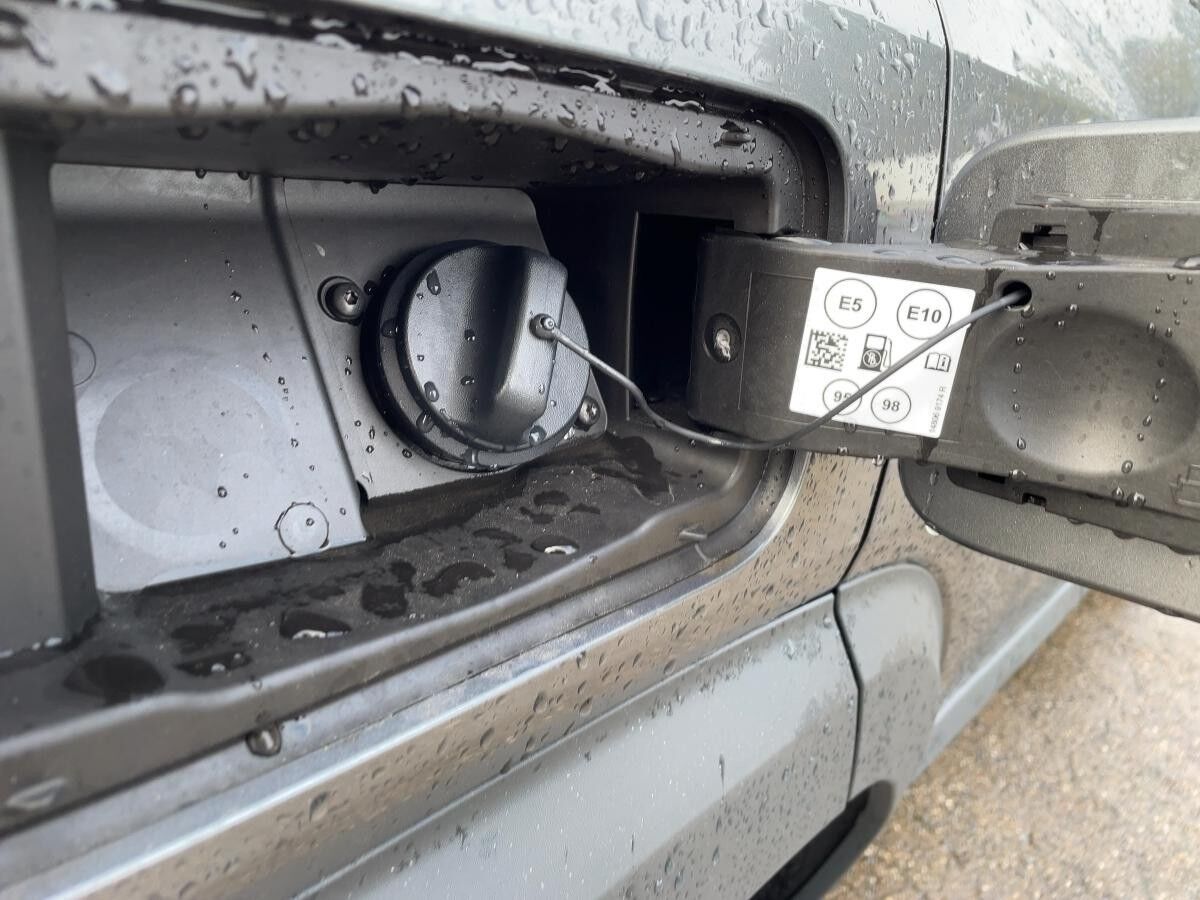 Dacia Duster Journey HYBRID 140 ‼️WKR KOSTENLOS‼️