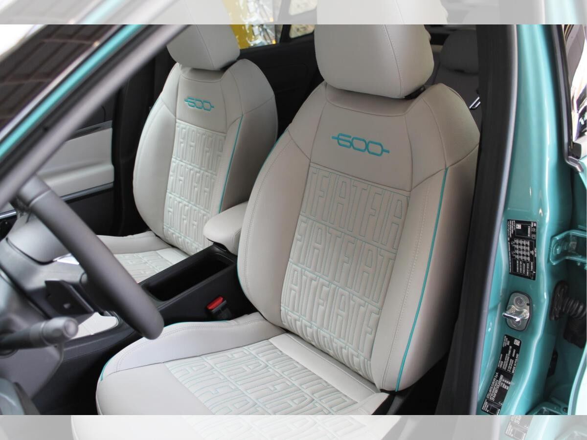 Fiat 600 🔥Hybrid la Prima 1.2 T3 81 kW (110 PS) 🔥❗️sofort verfügbar❗️