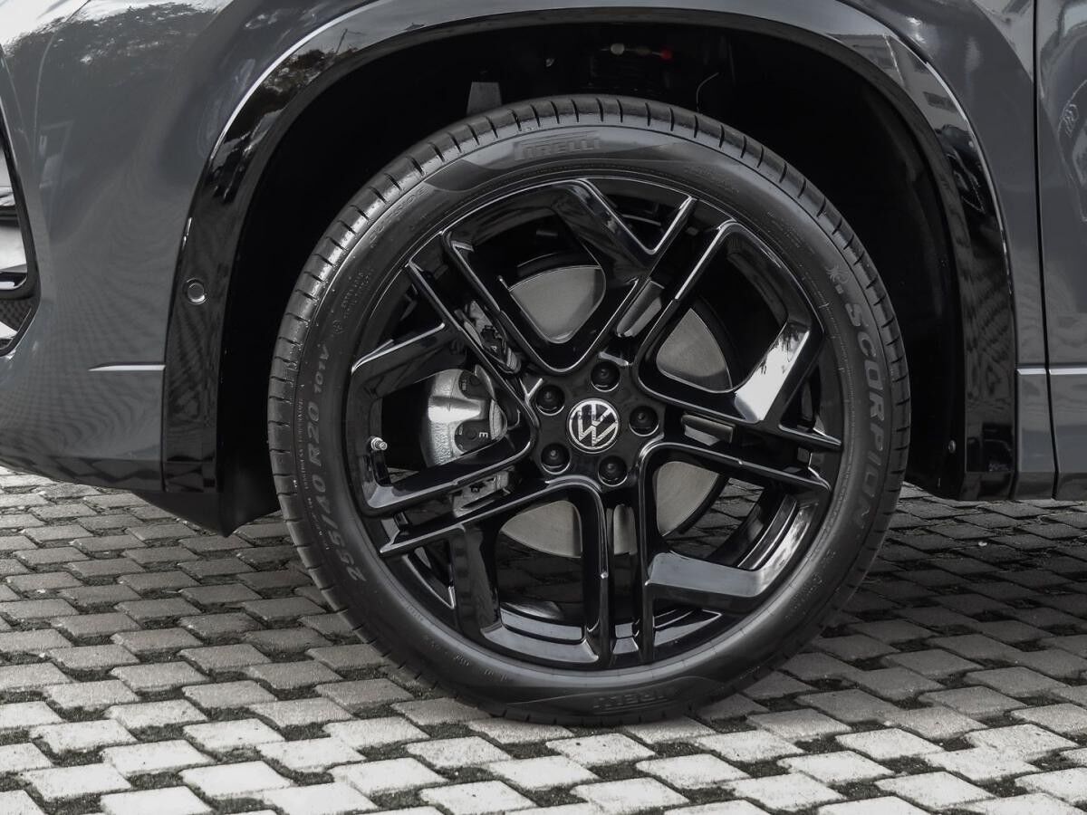 Volkswagen Tayron 2.0 TDI 4Motion R-Line DSG AHK Pano