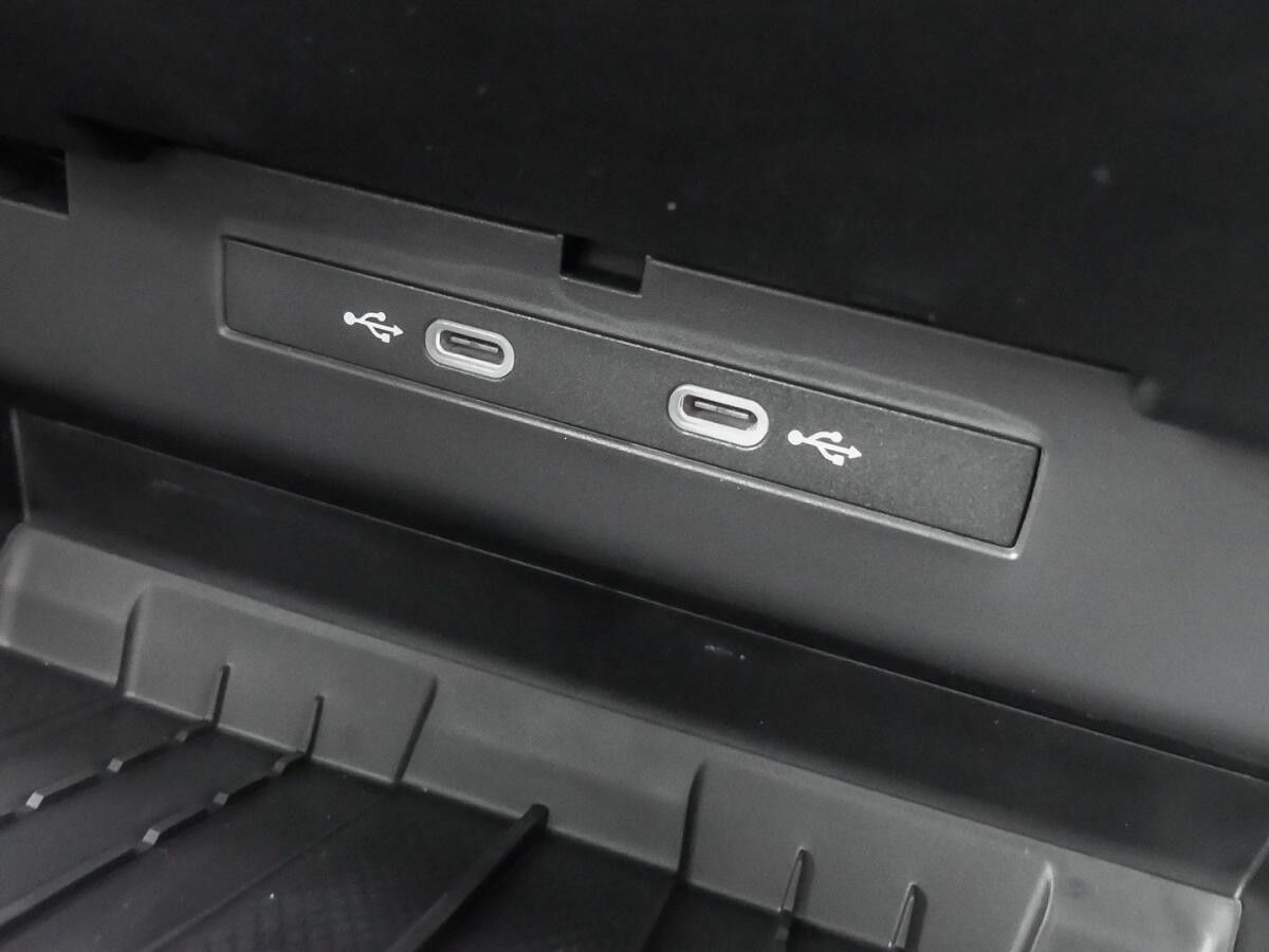 Volkswagen Tayron 2.0 TDI 4Motion R-Line DSG AHK Pano