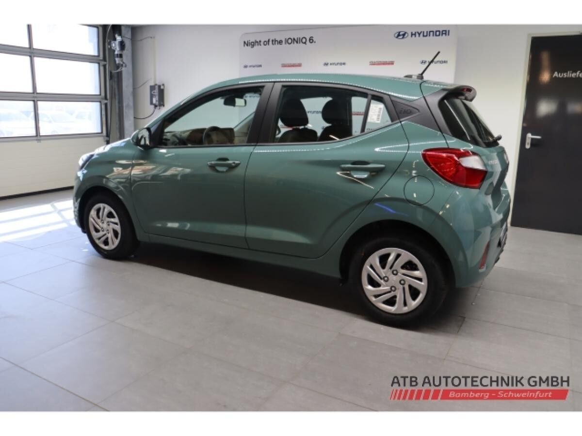 Hyundai i10 Select MY25 1.0 Benzin 5-MT 2WD Navi Apple CarPlay