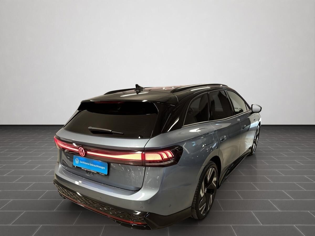 Volkswagen ID.7 Tourer GTX 4Mot. 91kWh, Navi, Sitzh., Pano, DCC, 360°