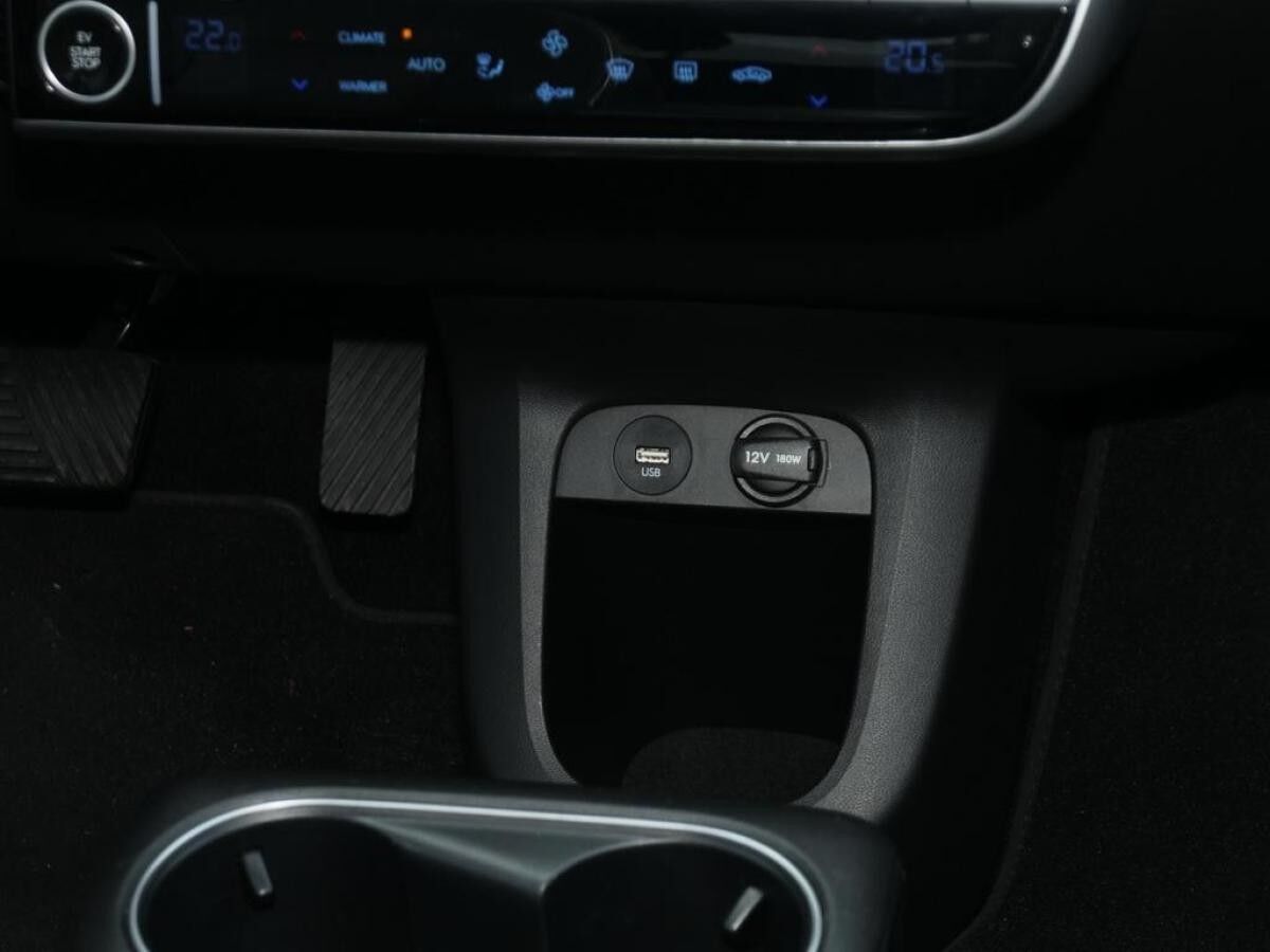 Hyundai IONIQ 5 TECHNIQ NAVI CAM SHZ LHZ LED 800V LADE