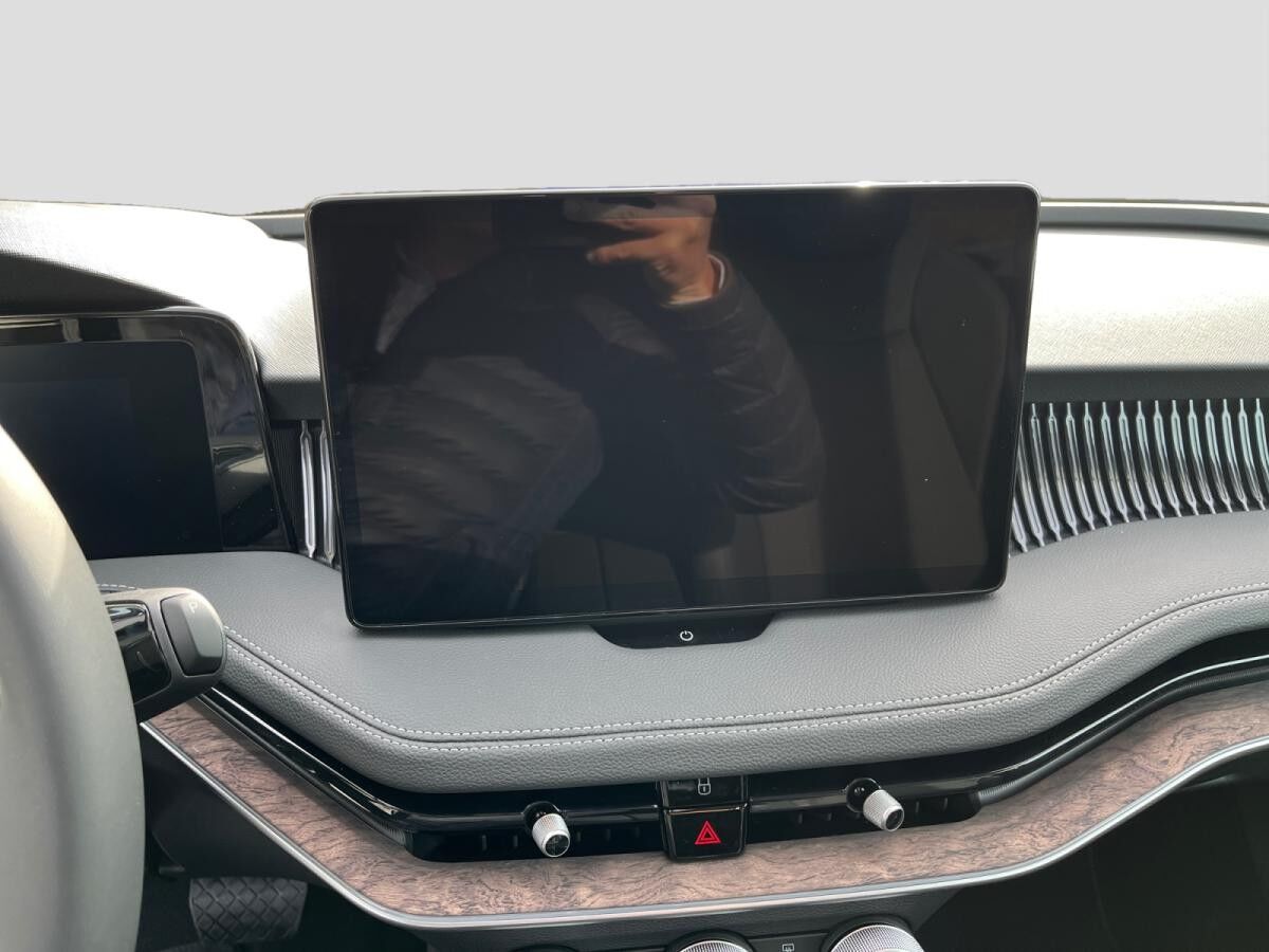 Skoda Superb Combi "L&K" 2.0TDI 150PS DSG *SOFORT VERFÜGBAR*