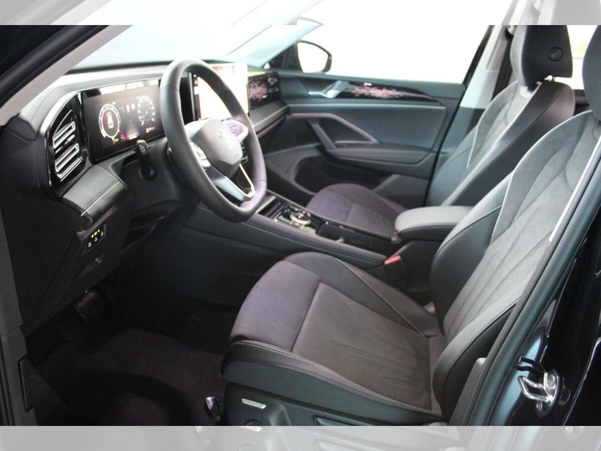 Volkswagen Tiguan Elegance 1.5l eTSI Klima, GJR, RKF, uvm...