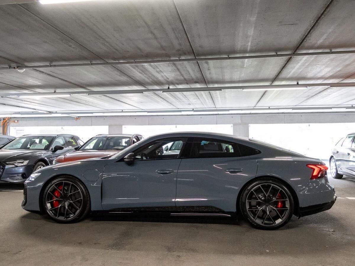 Audi RS e-tron GT performance quattro B&O Matrix SHZ