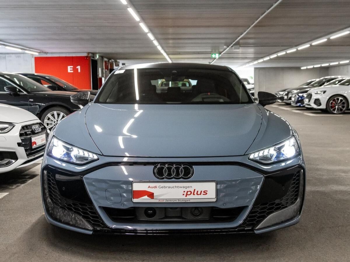 Audi RS e-tron GT performance quattro B&O Matrix SHZ