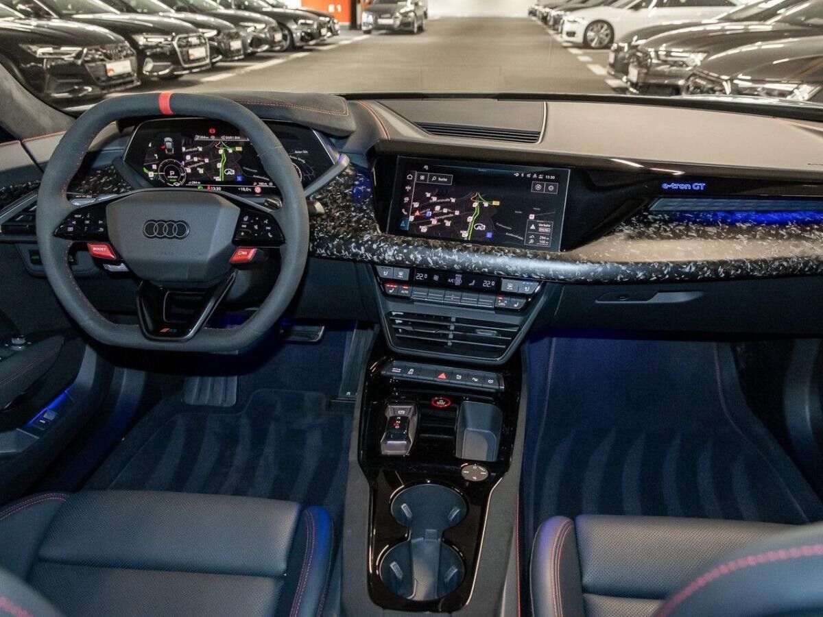 Audi RS e-tron GT performance quattro B&O Matrix SHZ
