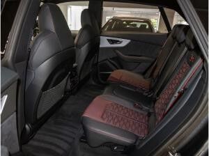 Audi RS Q8 Performance tiptronicPerformance Audi RS Q8 Performance tiptronicPerformance