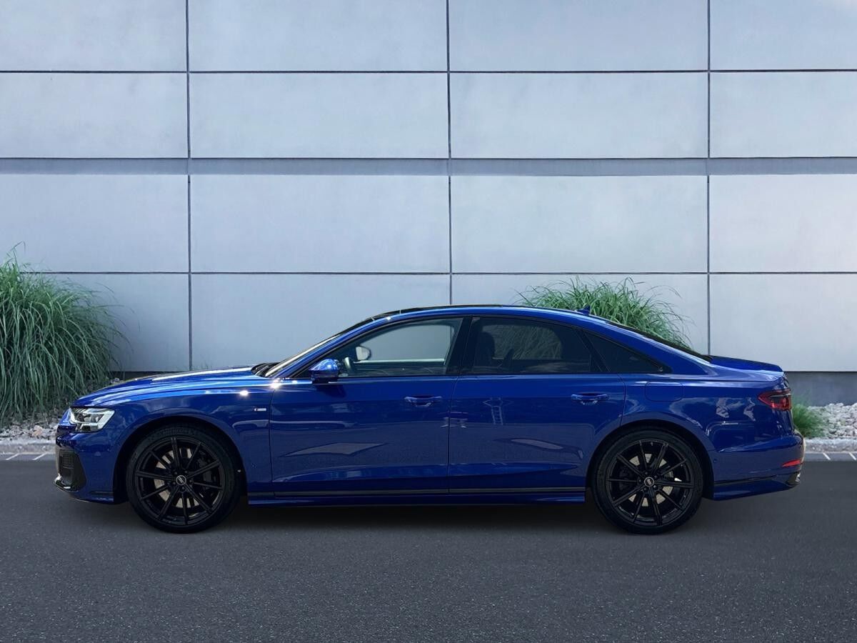 Audi A8 60 TFSI e quattro 340(462) kW(PS) tiptronic