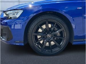 Audi A8 60 TFSI e quattro 340(462) kW(PS) tiptronic